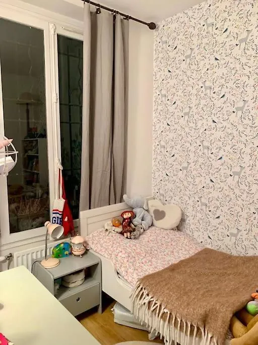 Cosy Chic Family Flat In *